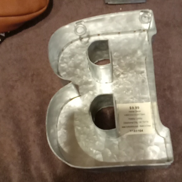 Hobby lobby b decor - Picture 2 of 2